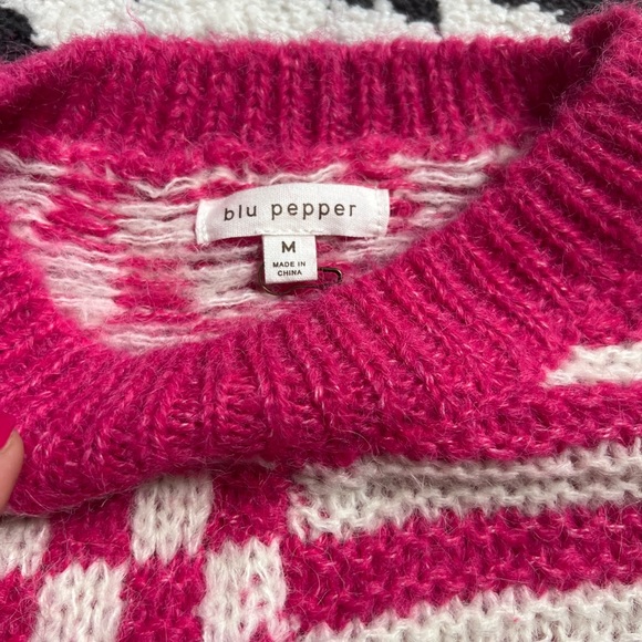 NEW Blu Pepper Pink Checkered Oversized Sweater Top Size S M - Picture 5 of 7